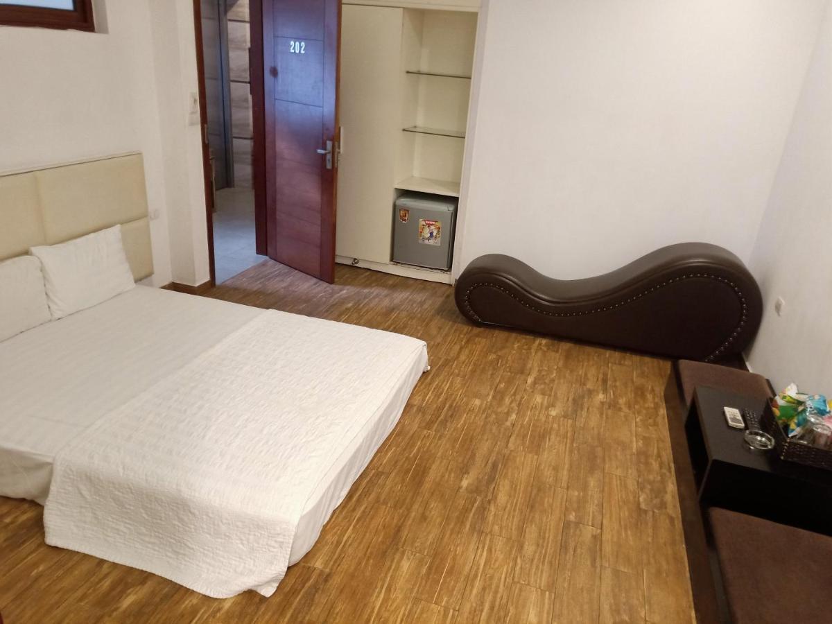 Blue Diamond Apartment Hotel Hanoï Extérieur photo